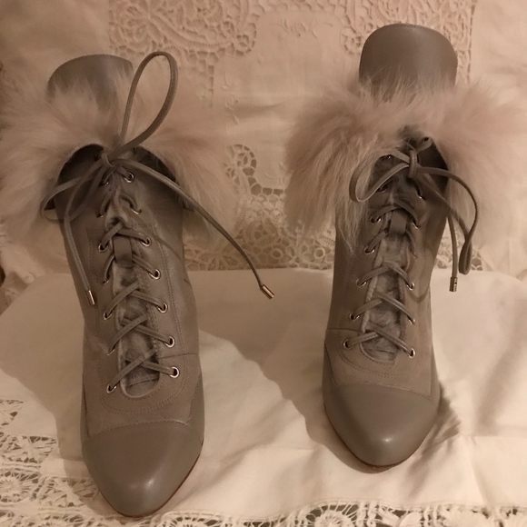 Ann Taylor, taupe leather, fur lace-up bootie,sz6,
